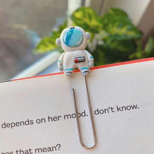 SPACE ADVENTURE PAPER CLIP -  Return Gift (Set of 10)