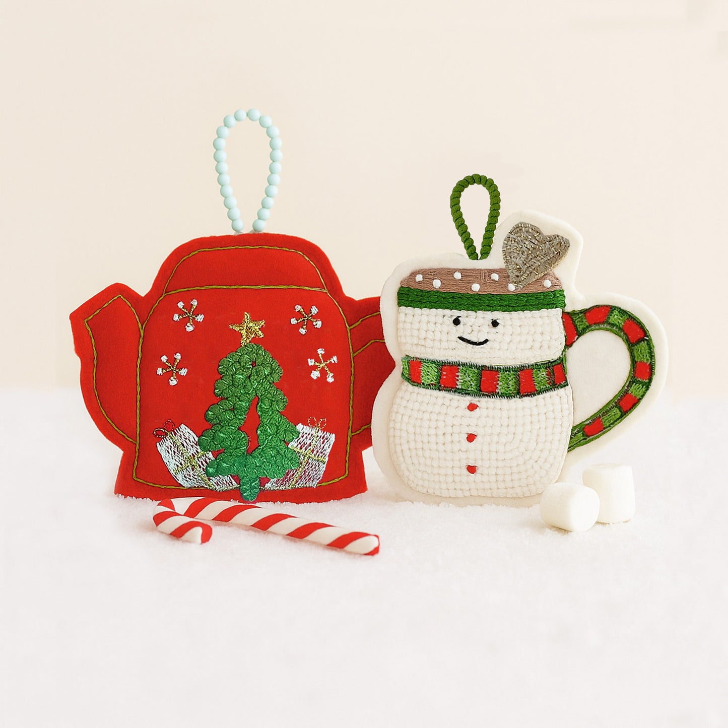 HOLIDAY TEAPOT & SNOWMAN MUG  - Christmas Tree Ornaments Set