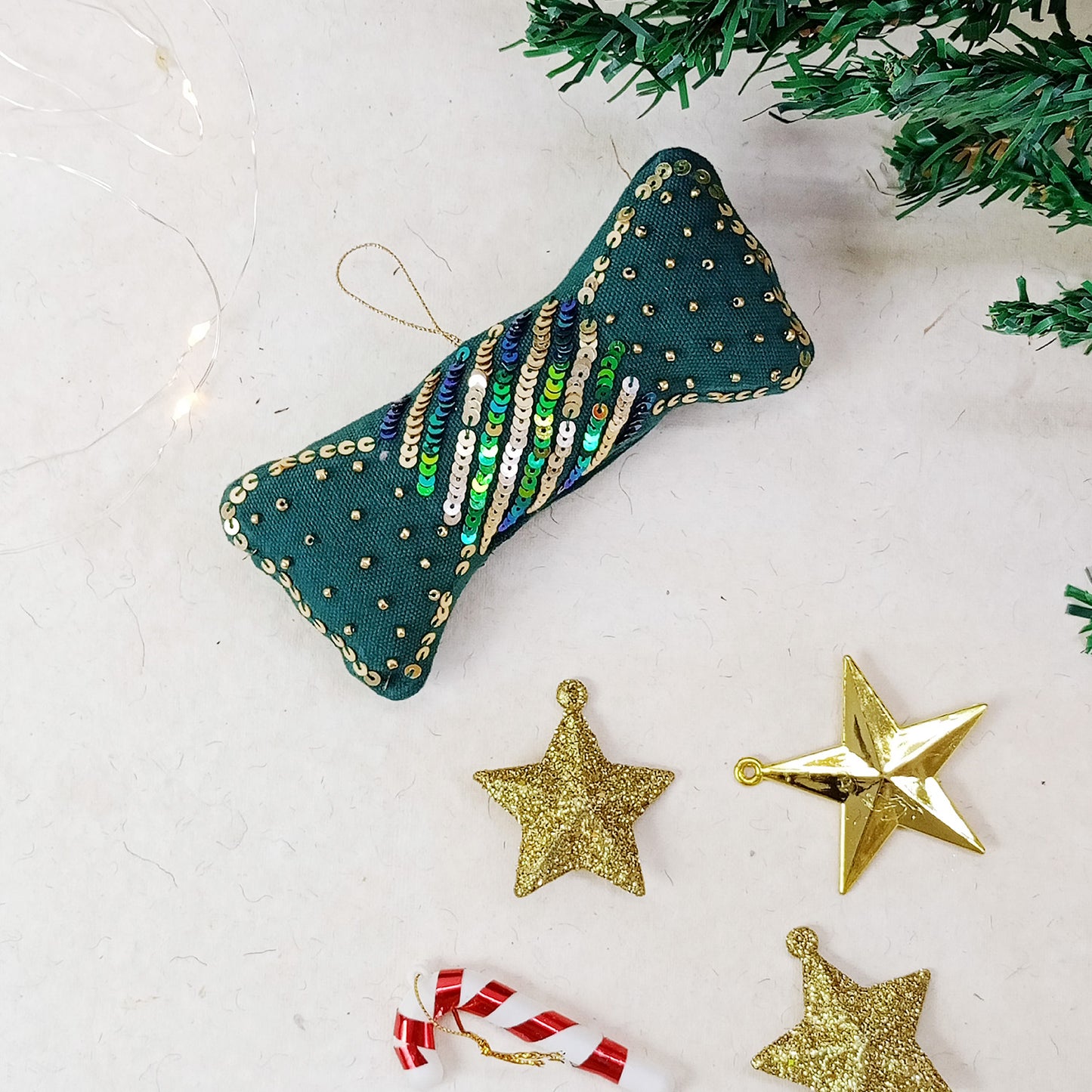 EVERGREEN BOW - Beaded Christmas Tree Ornament