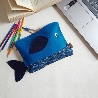 WHALE POWER - Pouch